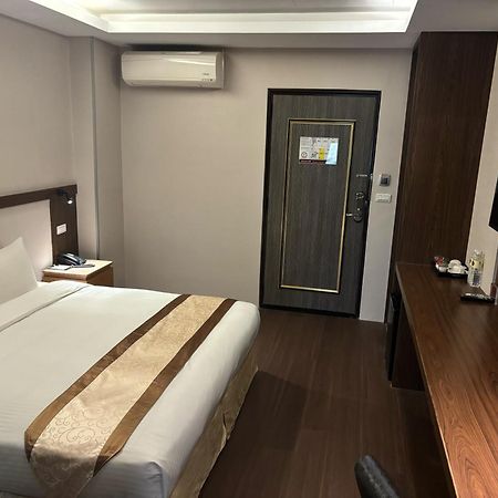 Yuhao Hotel - Hsinchu Branch Eksteriør bilde